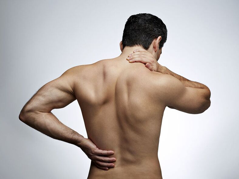 The main symptoms of osteochondrosis are neck, back and lower back pain. 